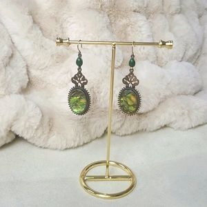 Earrings 2 pair